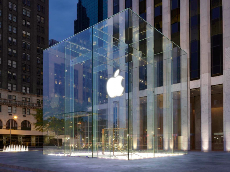 اپل به پر ارزش ترین شرکت تاریخ تبدیل شد