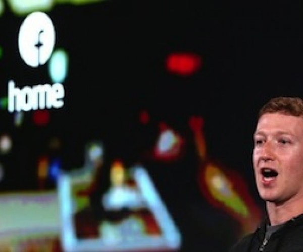 مذاکره فیسبوک با اپل در خصوص ارایه Facebook Home برای آیفون