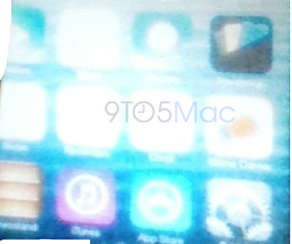 آیا این اولین تصویر از iOS 7 است؟