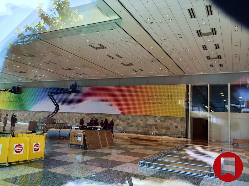 آغاز نصب بنر ها در محل کنفرانس WWDC 2014 [آپدیت]