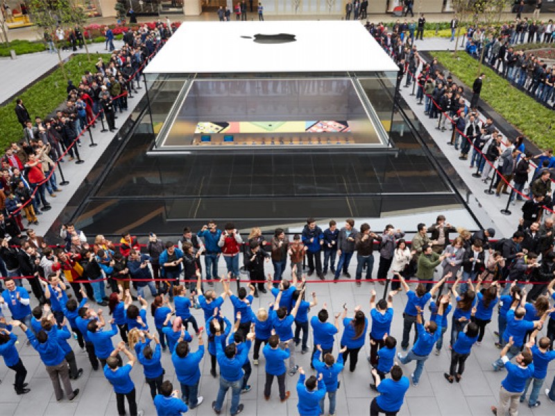 اولین اپل استور کشور امارات به زودی افتتاح می شود
